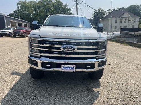 2023 Ford F-350 Series Lariat White, Boscobel, WI