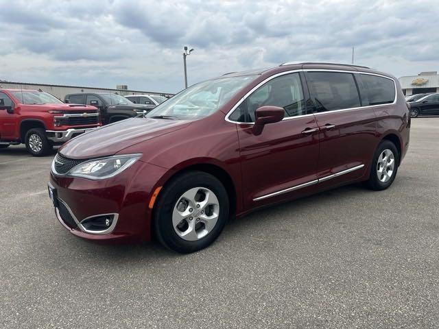 2017 Chrysler Pacifica Touring L Plus Red, Boscobel, WI