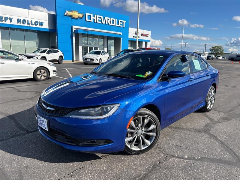 2015 Chrysler 200 S Blue, Viroqua, WI