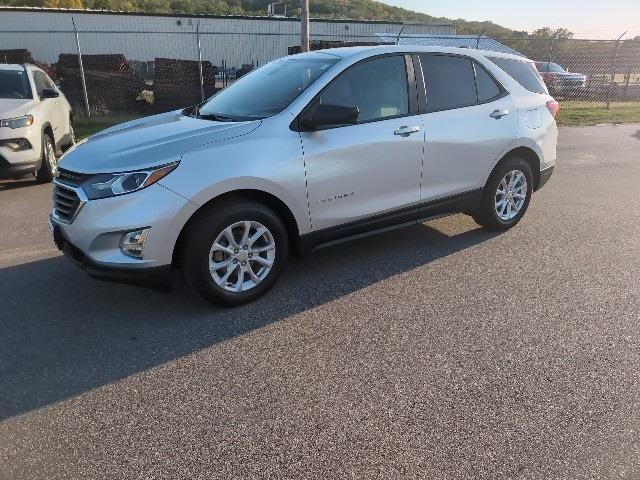 2020 Chevrolet Equinox LS Silver, Boscobel, WI